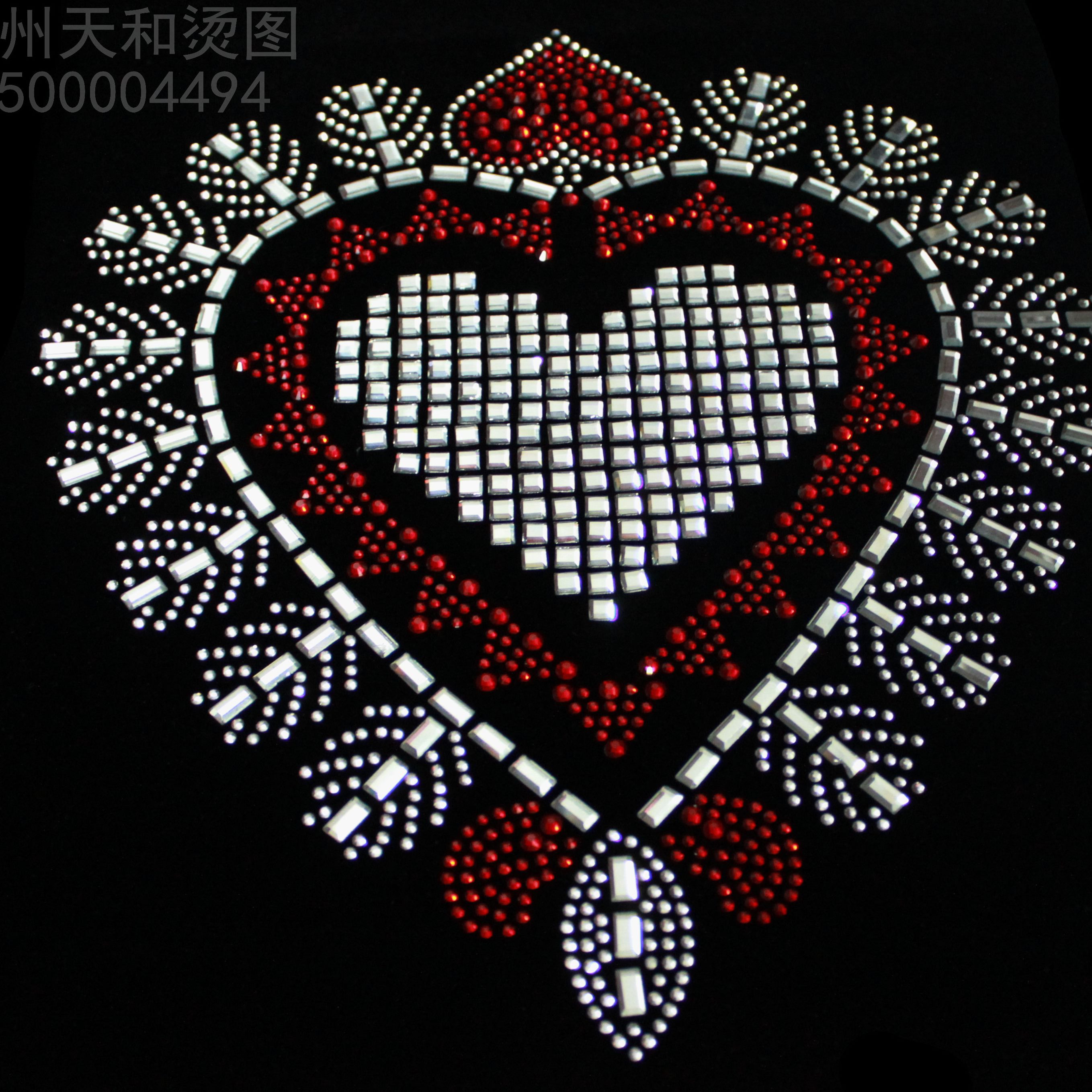 图  DIY饰品 钻爱型服装辅料图烫钻贴贴桃烫毛衣心衣服定制网红案