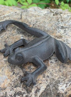 欧式复古铸铁工艺铁艺青蛙别墅庭院桌面摆件家居装饰壁饰可壁挂