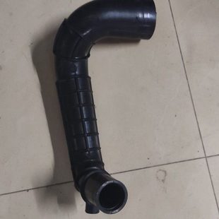 南京依维柯军车四驱空滤出气管 涡轮增压器进气管NJ2045