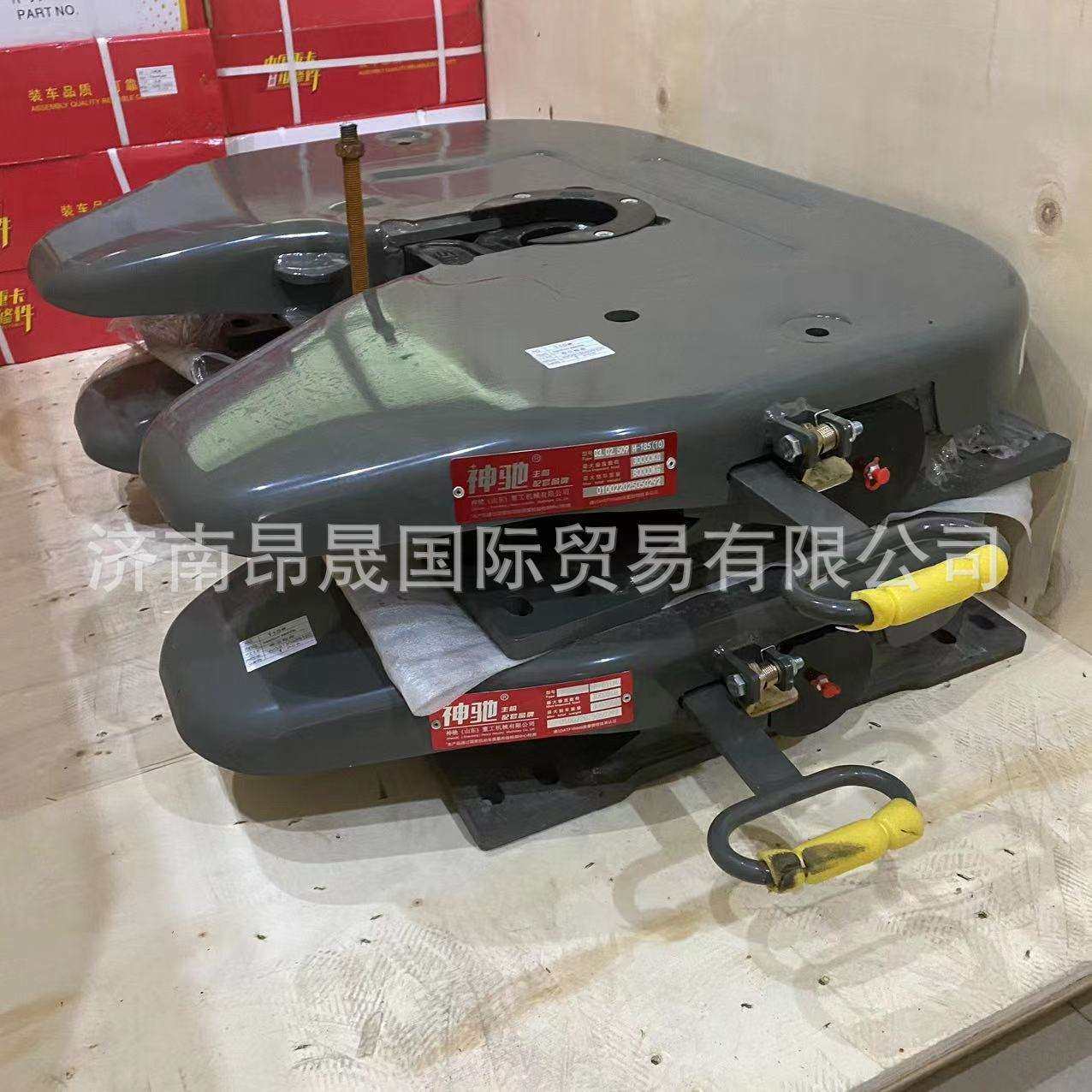 HOWO重汽180mm牵引鞍座 牵引座 鞍座总成 90提升型 WG9130939100