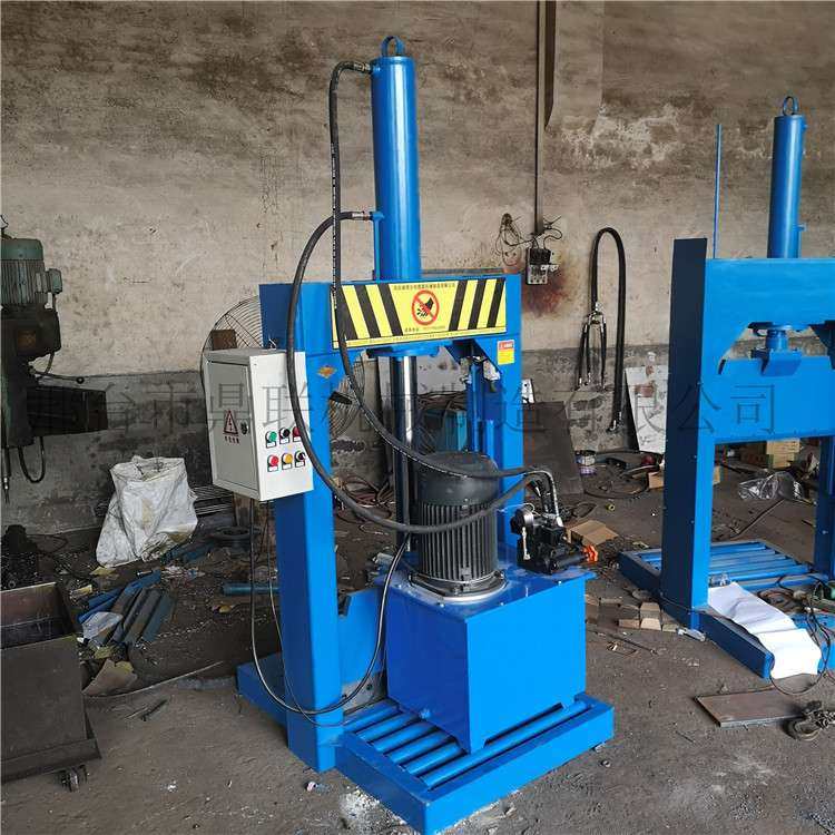 大卷塑料液压切料机 废旧农膜液压裁剪机  橡胶液压切胶机