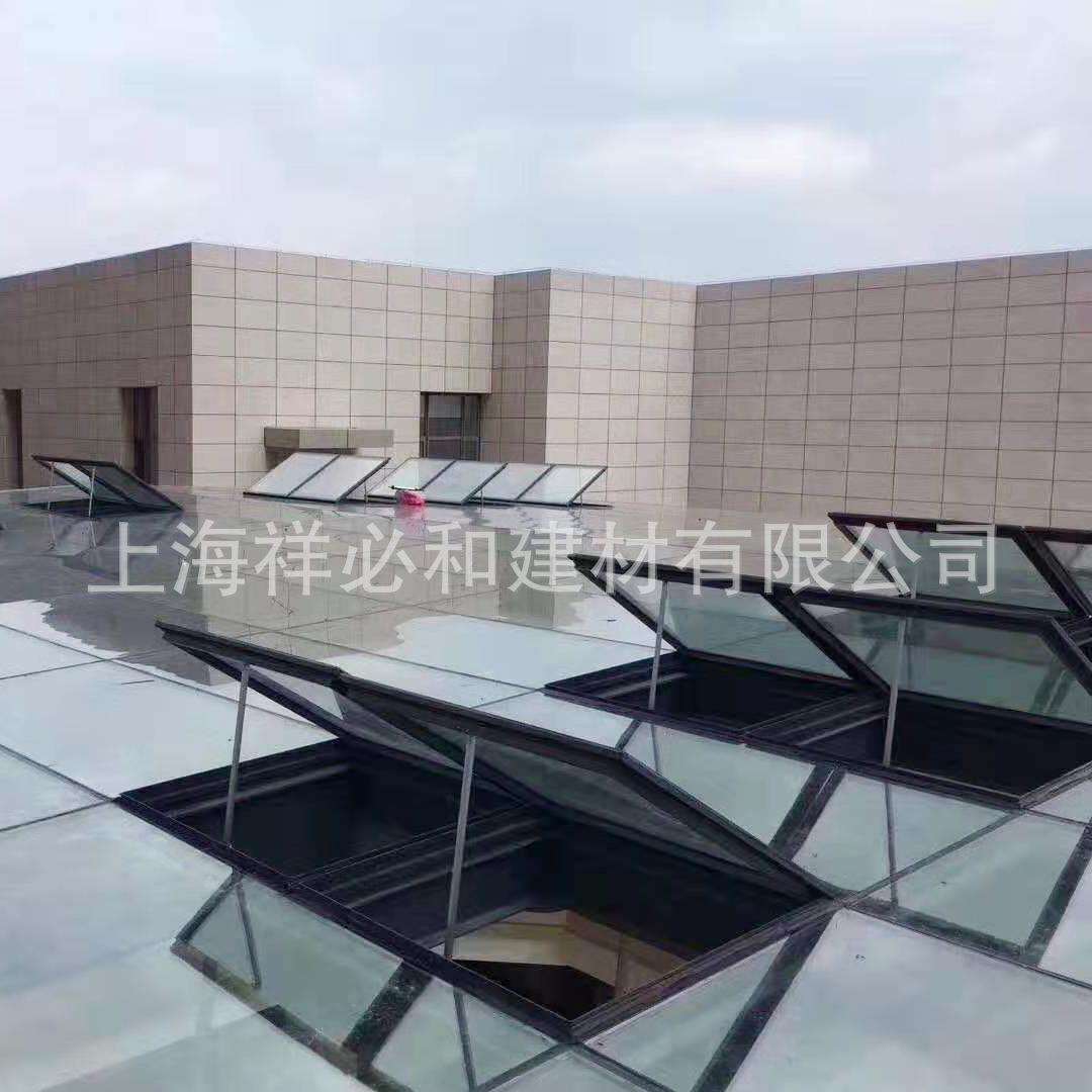 厂家生产铝合金门窗房屋楼顶天窗加工配置中空钢化玻璃可开启天窗
