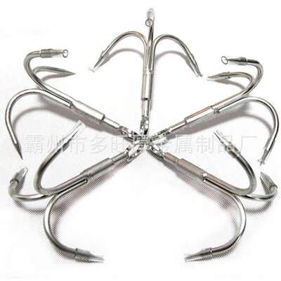 Flood prevention underwater cleaning three claw hook