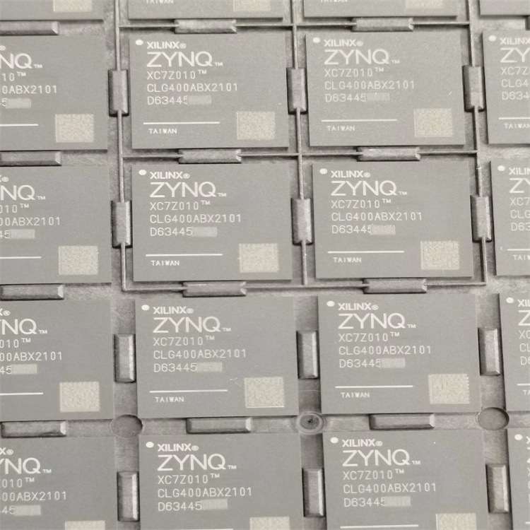 大量求购 电子IC SPC584B60E5EDC0X电子尾料SC28C94A1A-T