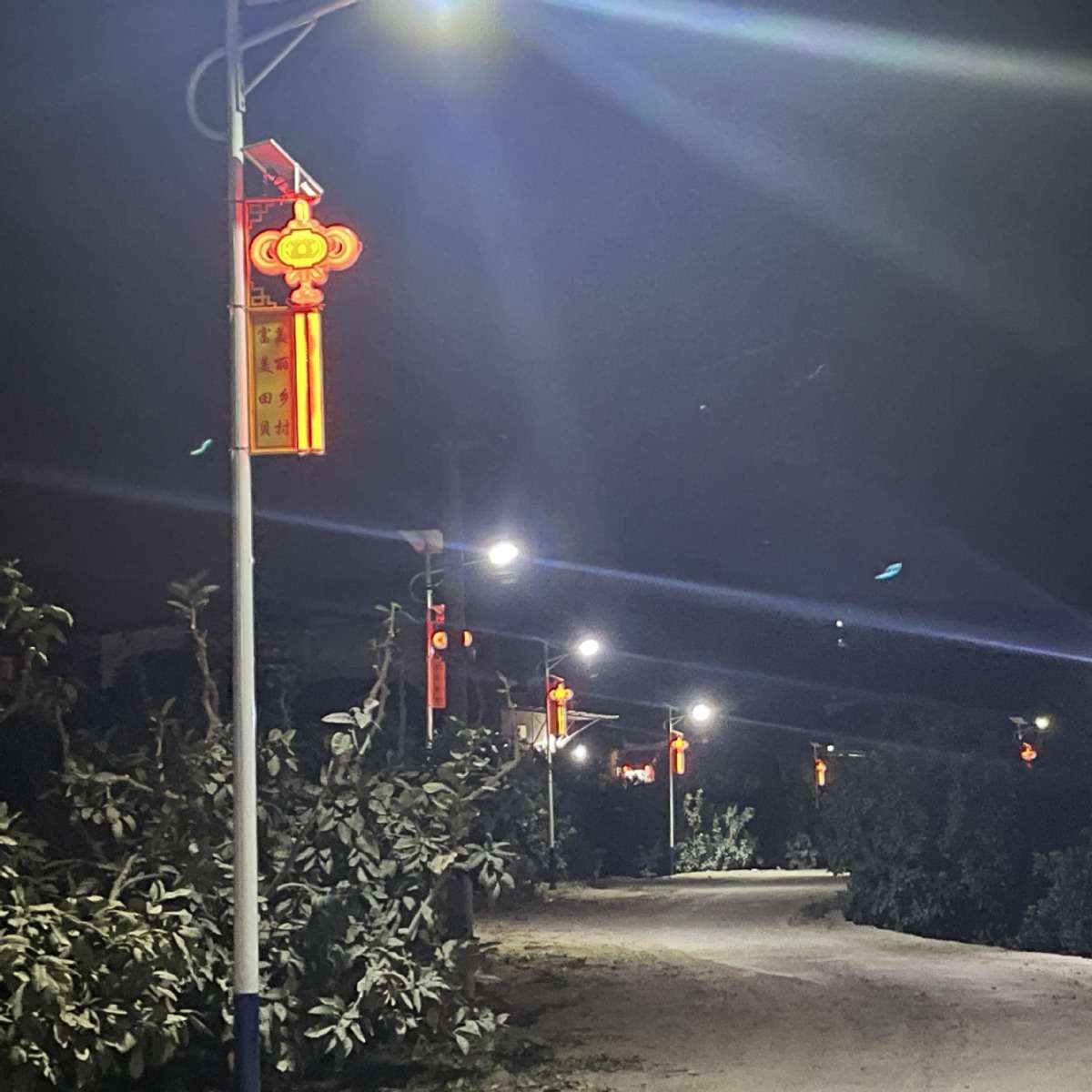 市政工程太阳能路灯厂家户外太阳能led路灯头防水灯智能