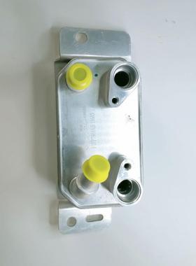 适用福特翼虎/福睿斯/福克斯 汽车波箱散热器 F1FZ-7A095D