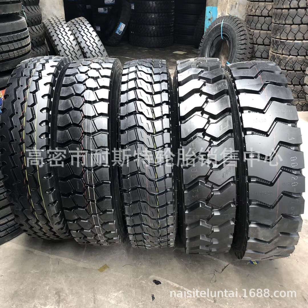 现货销售11.00R20全钢子午线轮胎前四后八卡车轮胎下单送内胎垫带