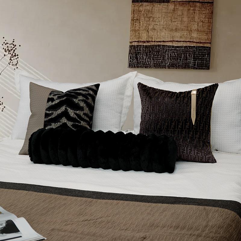 样板房抱枕轻奢简约现代软装沙发客厅靠垫方枕样板间酒店抱枕腰枕