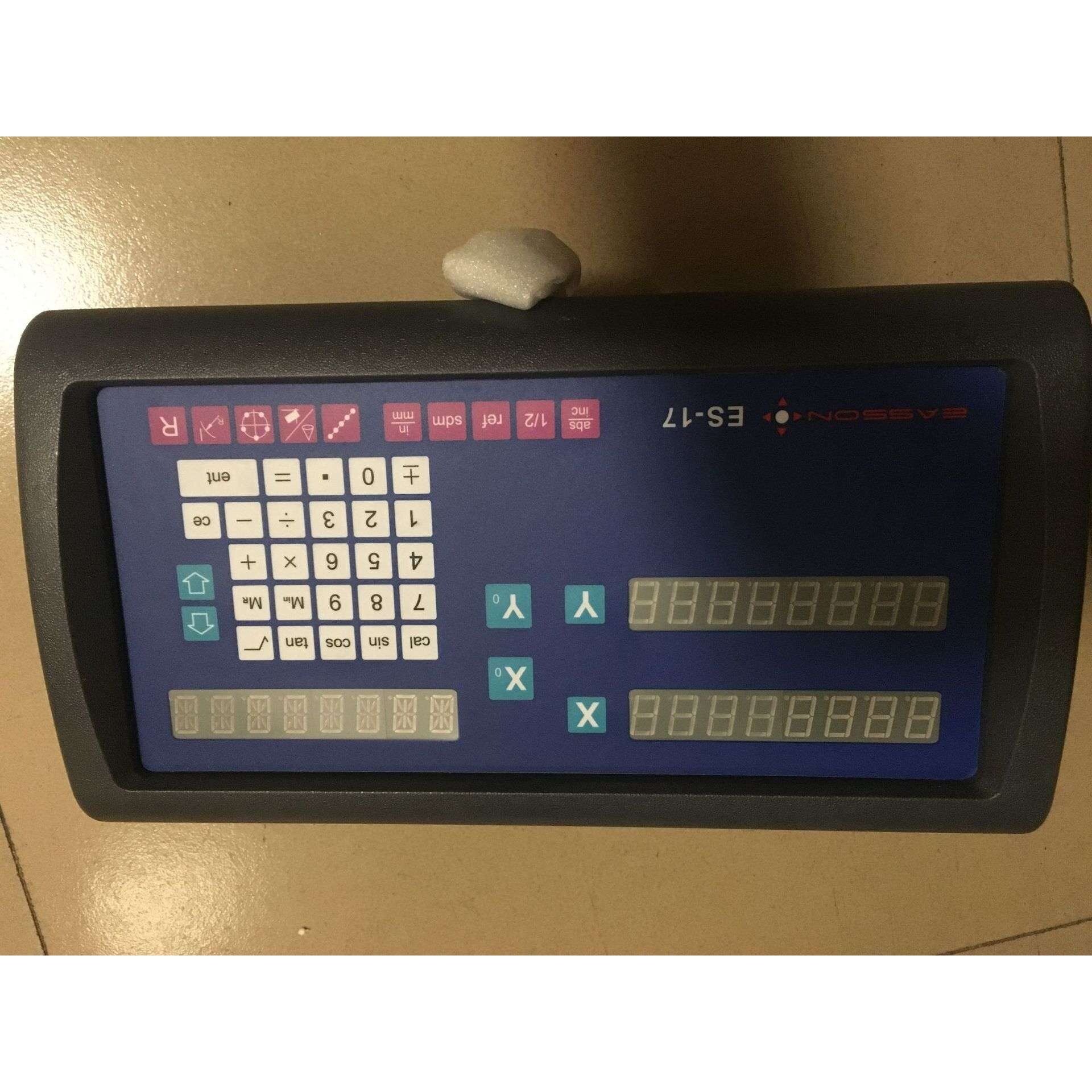 怡信两轴光栅电子尺数显表ES-17