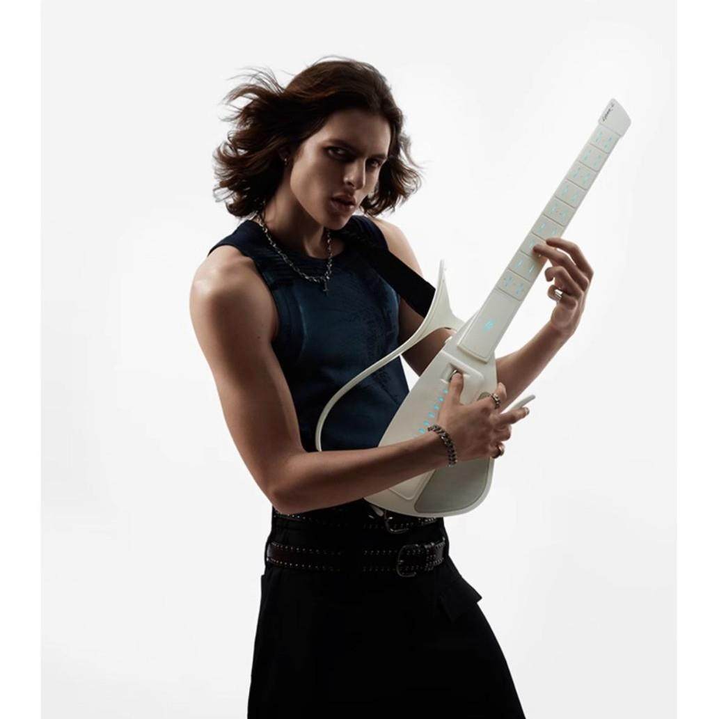 恩雅CyberG赛博无弦吉他自动伴奏智能弹唱拨片款