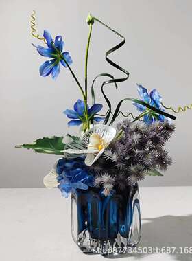 现代轻奢蓝色系艺术花艺样板间售楼处酒店家具城洽谈桌仿真花摆设