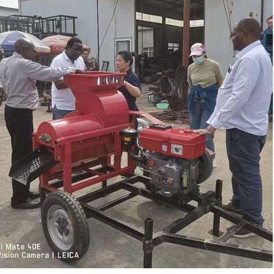 Corn thresher玉米脱粒机家用maize中型Diesel engine柴油机移动