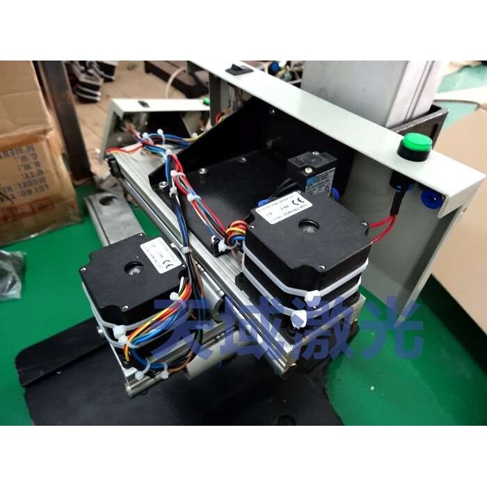 小型便携钢印打码机砸号机 铝牌铭牌打标机