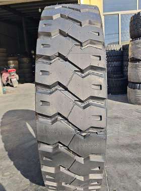 宽体车轮胎 1400R25 1600R25宽体自卸车矿全钢丝工程机械轮胎