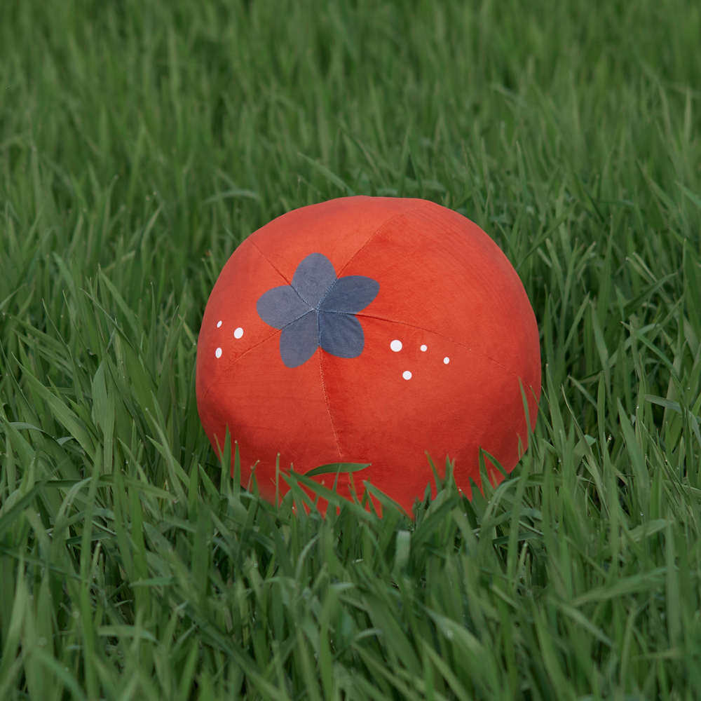 山楂圆抱枕  茶室腰靠坐垫红色家用民宿礼物Q新年水晶超柔入云