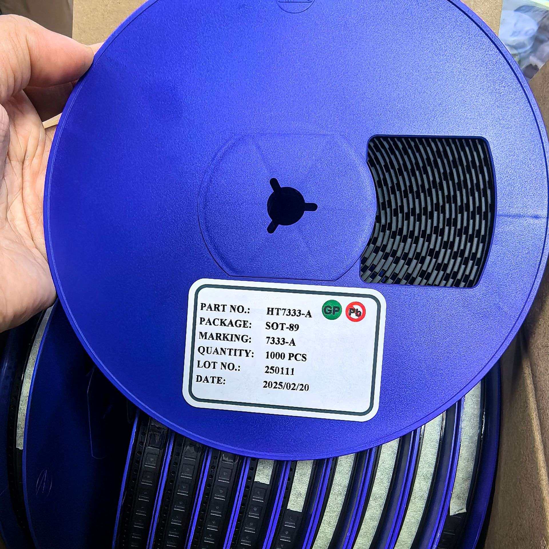 HT7333封装SOT-89输入12V输出3.3V稳压器LDO集成电路电压基准芯片