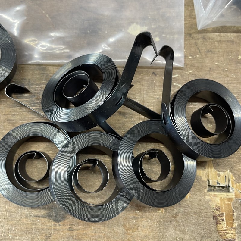 电动螺丝刀0.f6-2KG平衡器拉力器弹簧扭力盘簧0.5-1.5Kg1.5-3KG3-