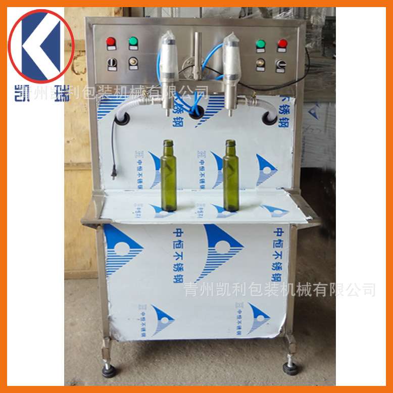 厂家供应 半自动酸奶灌装机 小型食用油灌装机 油类分装机器
