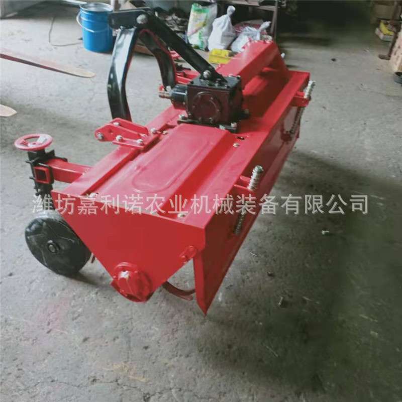 四轮拖拉机带旋耕机 旋耕耙  农业机械 翻土旋耕犁侧箱体耕地机