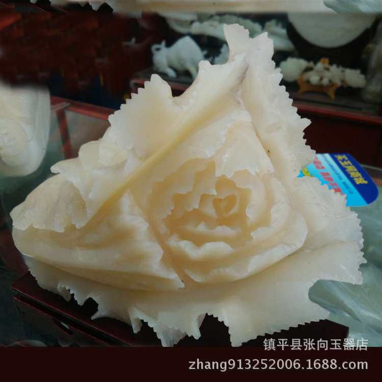 白玉白菜摆件厂家  四川白玉白菜摆件 家居办公白菜摆件