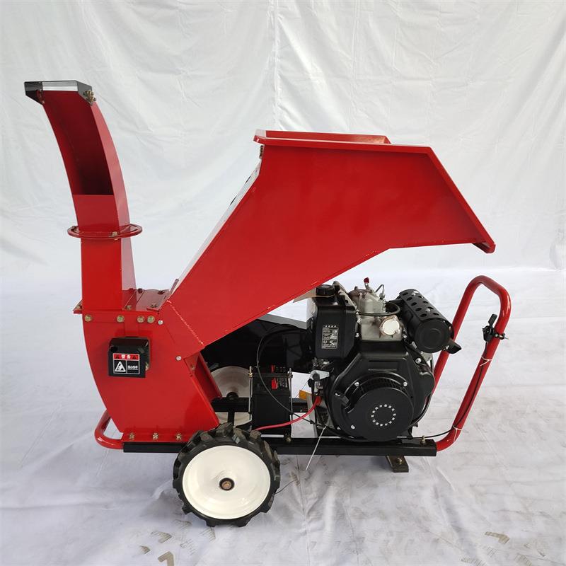移动式果树枝条破碎机小型干鲜树枝粉碎机柴油大马力葡萄枝碎木机