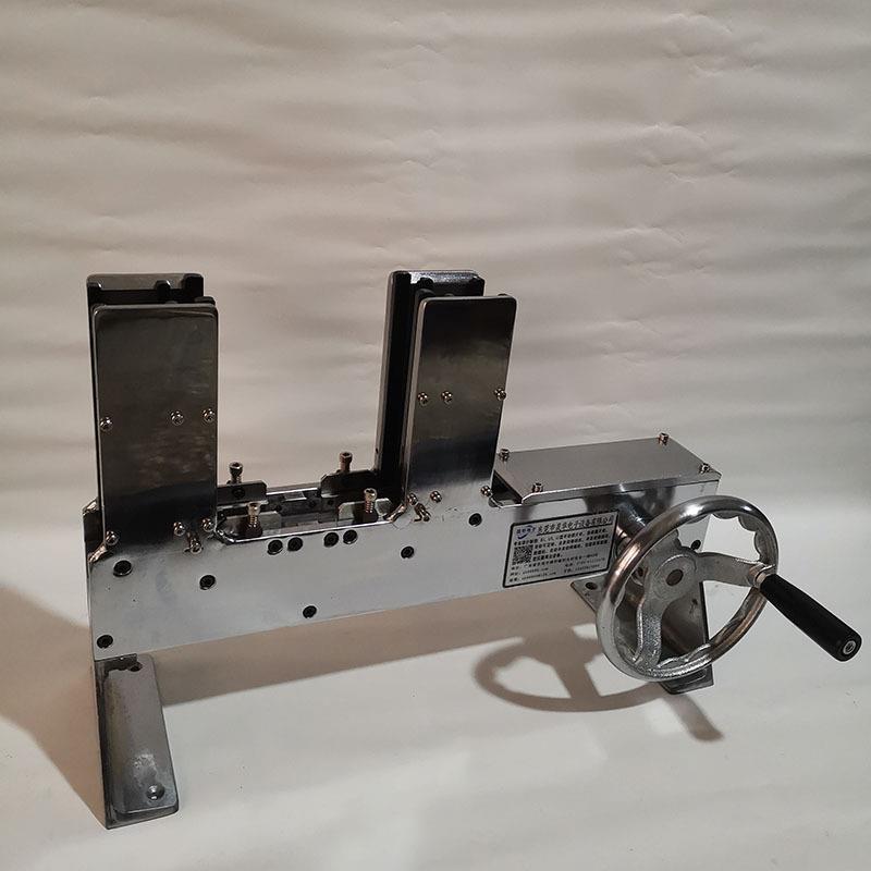 厂家直销 EI 矽钢片 电子变压器手动插片机