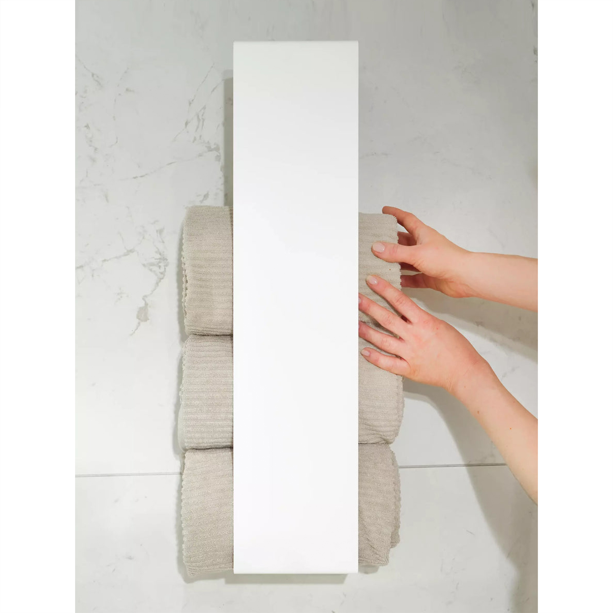 IOA北欧极简卫生间浴室黑白风毛巾浴巾收纳架酒店组合Y 壁挂置物