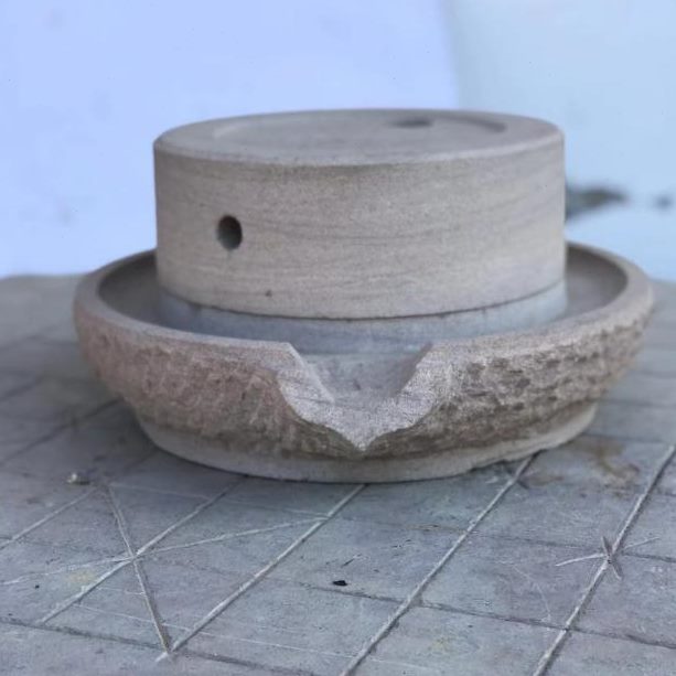 器家用复古石怀旧老石磨旧老物件传统石家居手工茶盘收藏流水磨盘