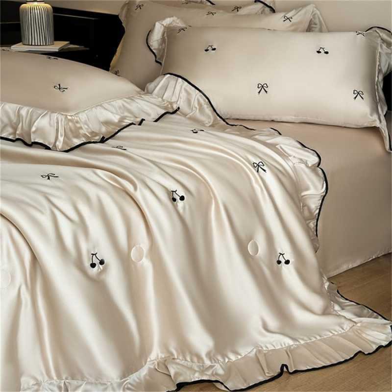 轻薄柔软刺绣印花夏凉被可水洗舒适云感毛巾被子四件套