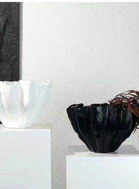 树脂黑色异形花器北欧轻奢t创意家居客厅玄关办公室桌面装饰品摆