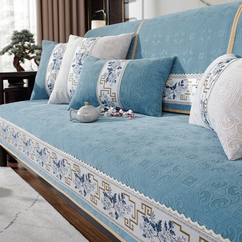 新中式沙发垫e轻奢高级感红木实木防滑四季通用O2024新款套罩巾盖