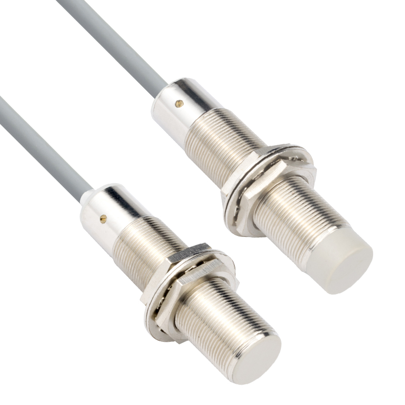 M18电容式接近开关液位传感器物料检测感应开关C1B1805NO三线24V