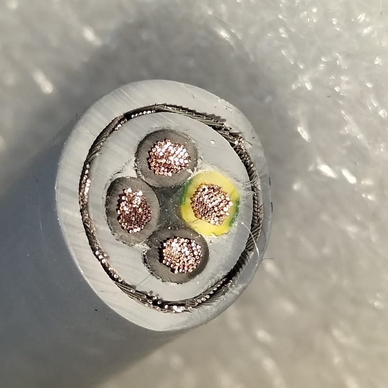 屏蔽线10控制电缆4G线4芯C26高1.5拖链0德国1.5Y 8缆普251方0平柔