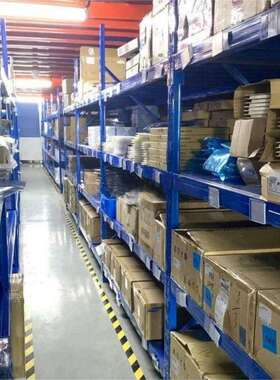 SI5338C-B-GMR封装QFN-24-EP时钟发生器/频率合成器 IC 芯片