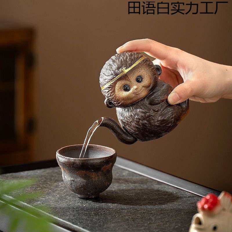 小悟空泡茶壶单壶新款创意搞怪猴子稀奇古怪的陶瓷茶具手抓壶