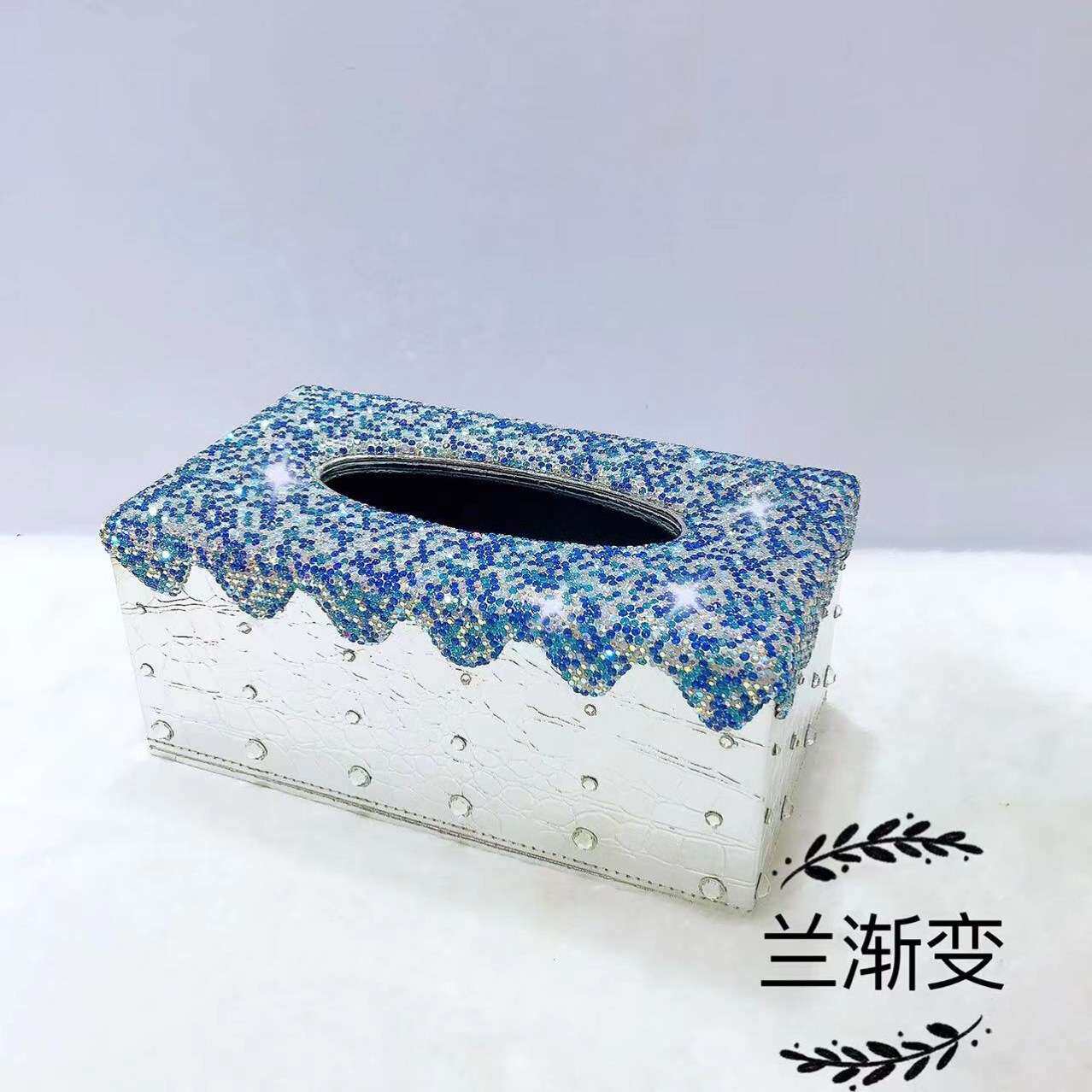 奢华镶钻抽纸盒
