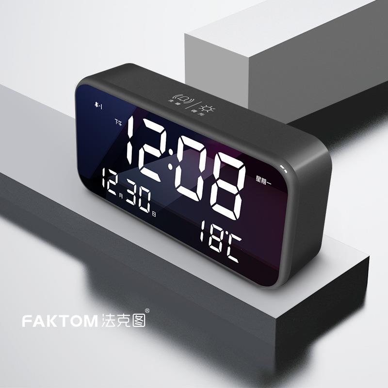 厂家直销新款闹钟 儿童书房带温度led数字万年历创意电子时钟装饰