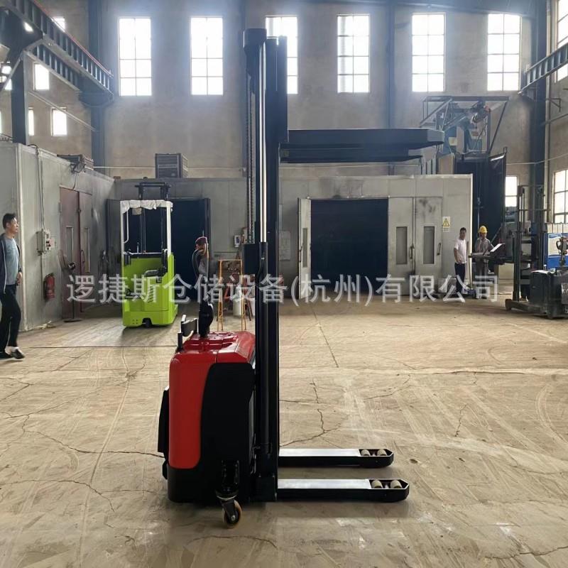 非标托盘堆高车液压电动升降机铲车小型站驾式堆垛机搬运叉车