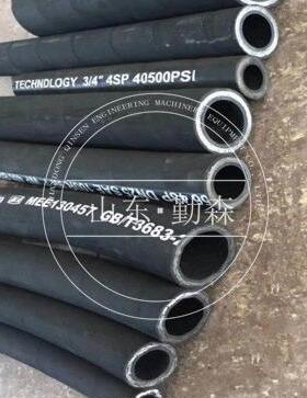 推土机配件 型号齐全 SD16提升油缸软管07118-00613