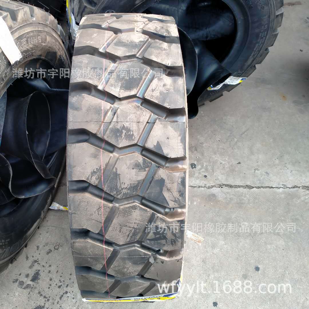 全钢叉车轮胎 28x9R15 6.00R9 6.50r10 825r15 700R12拖车轮胎