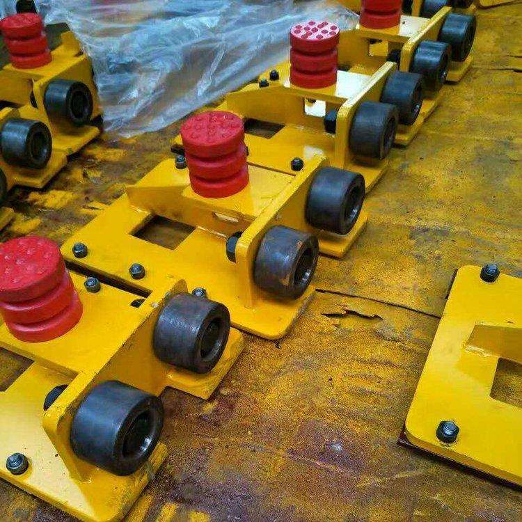 厂家出售 多功能便携式夹轨器 钢轨拉轨器拽轨器 拖轨器铁路工具