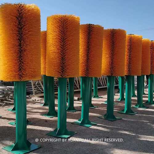 牛体刷按摩挠痒刷牛体滚刷固定式电动式自动旋转牛毛刷厂家供应