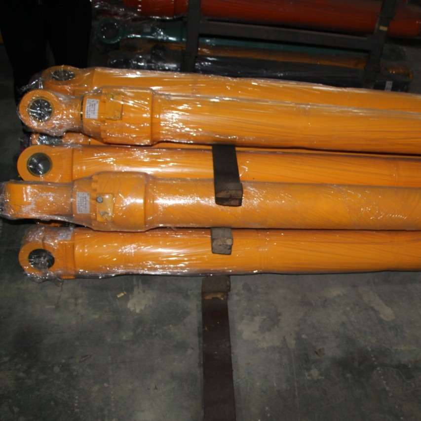源头厂家直供小松挖机PC300-7/PC360-7液压油缸铲斗杆量大价优