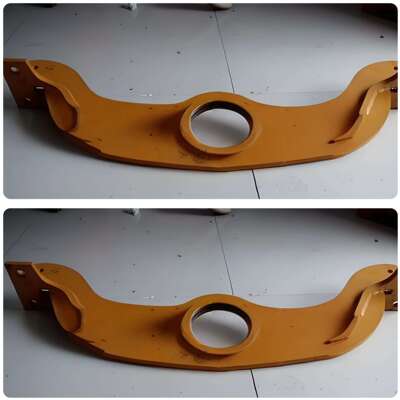 小松推土机D375A-6转向架195-30-69221用于推土机配件