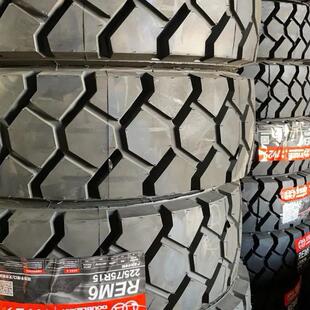 双钱轮胎10.00R20轮胎REM6花纹叉车港口机械轮胎