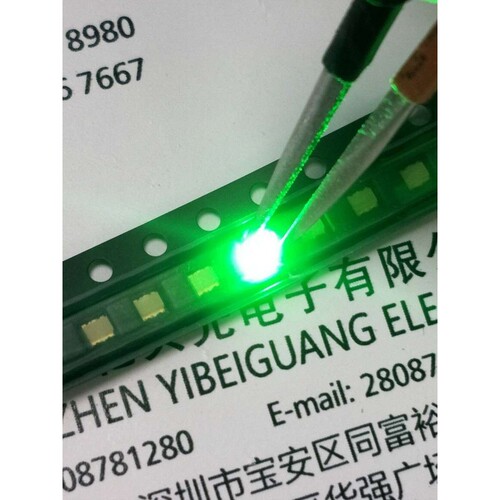 0603七彩雾状SMD LED灯珠 1615高亮贴片led 全彩 RGB 红绿蓝三色