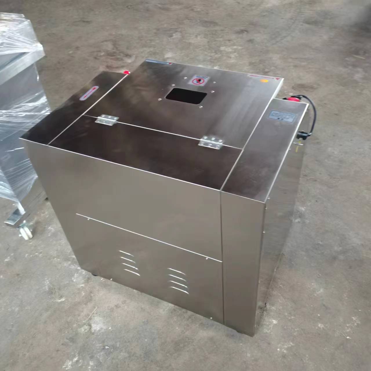 香肠馅粉体搅拌机 肉馅单绞龙不锈钢拌馅机 鸡肉淀粉肠料拌馅机