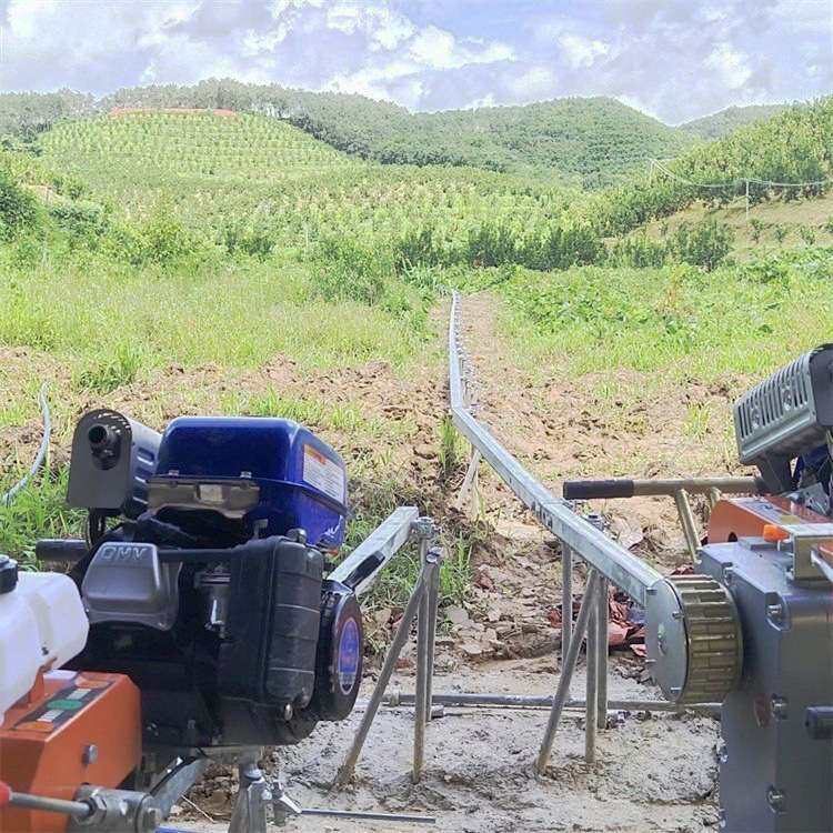 单轨运输机山地果园运输车自走式农用田间轨道运输机爬坡45度