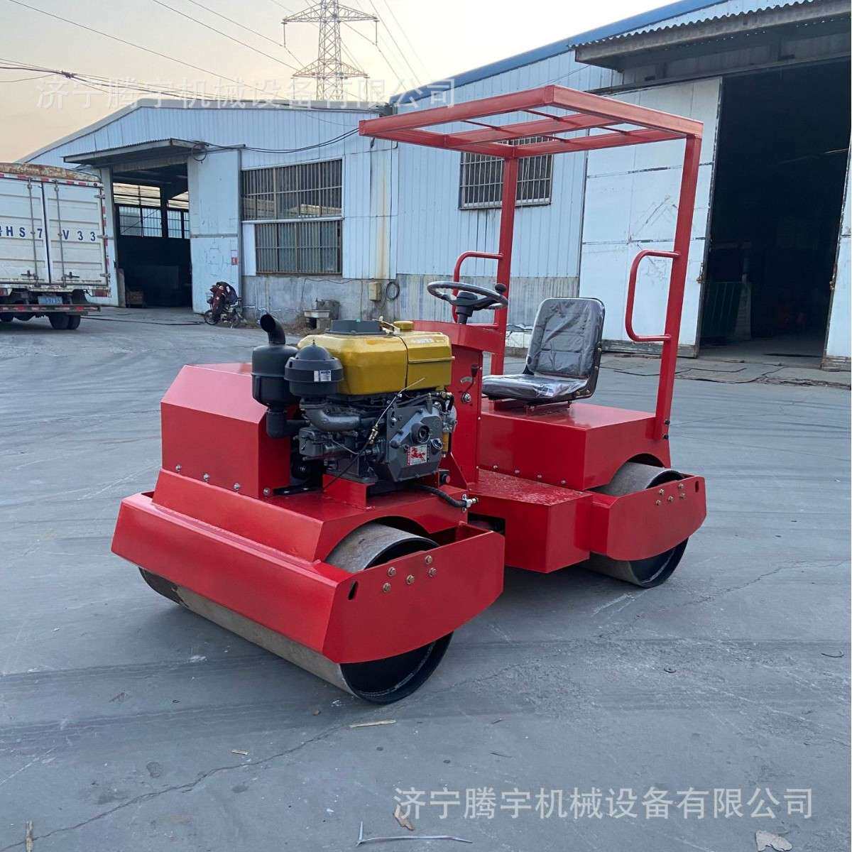 座驾式双钢轮柴油压路机3吨压实机厂家砂石4吨前钢轮后胶轮压道机