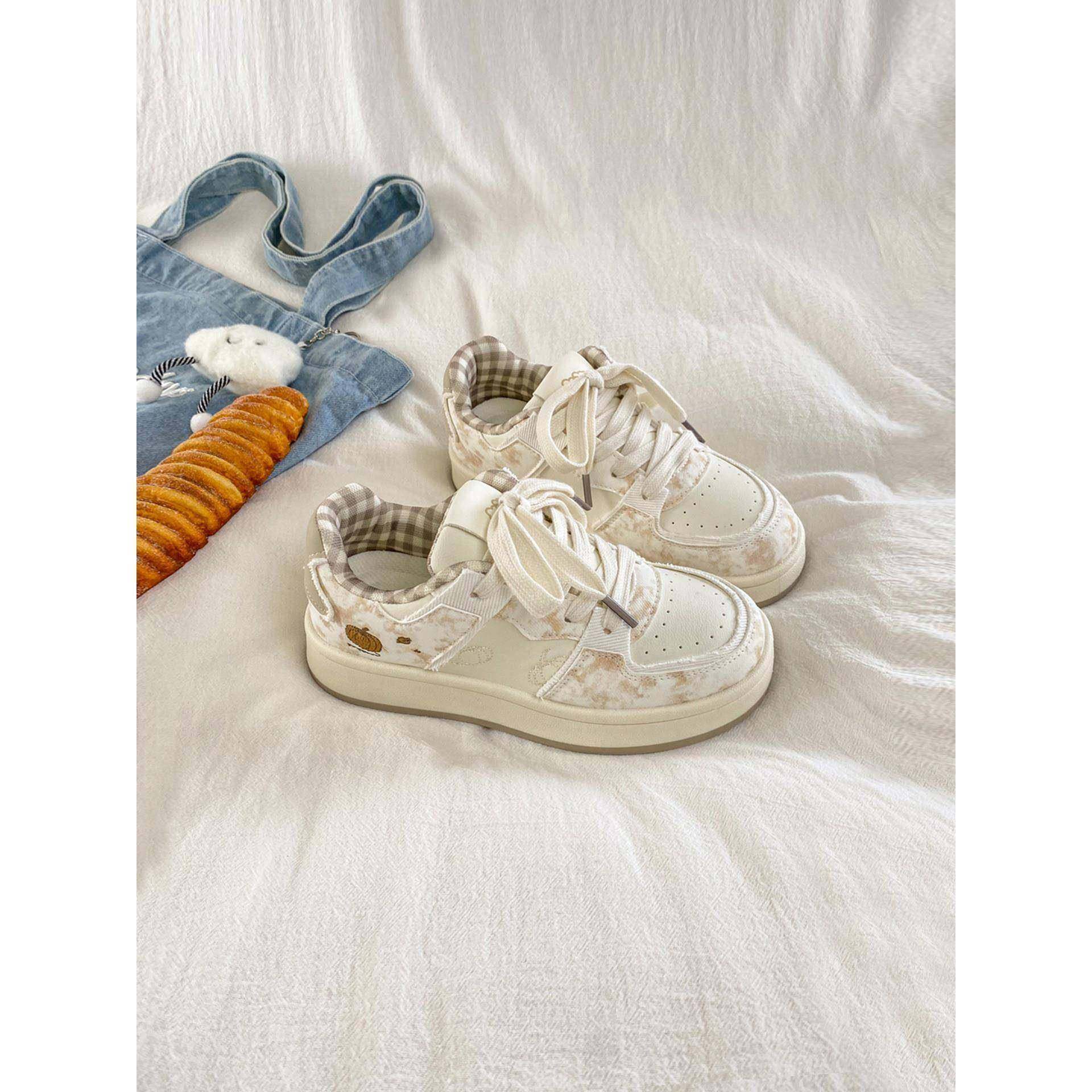 小众低跟休闲板鞋子女学生2025秋季新款爆款配裙子百搭平底小白鞋,女鞋,休闲板鞋,淘宝优惠券,粉丝福利购,淘宝优惠卷